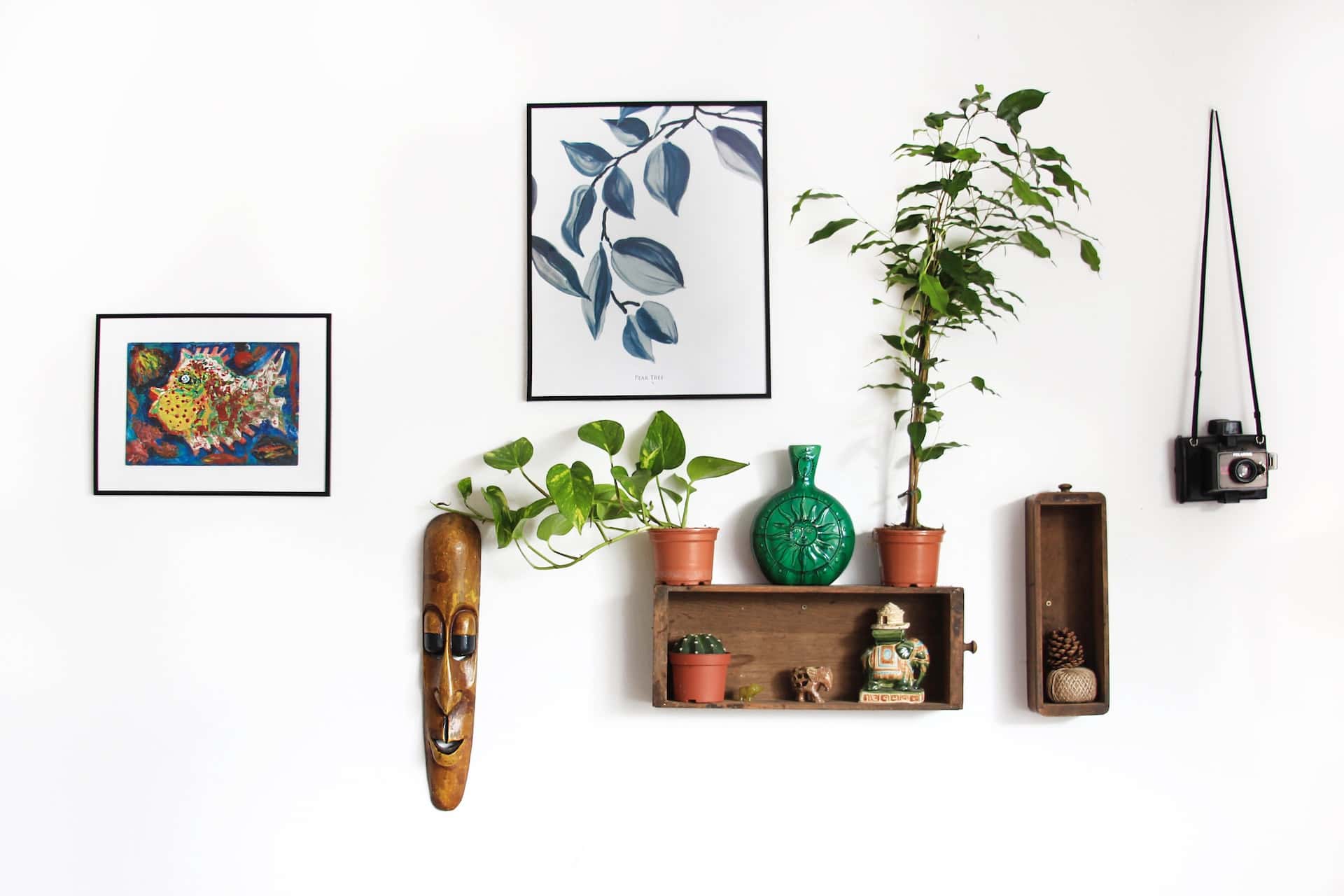 entrance wall decoration