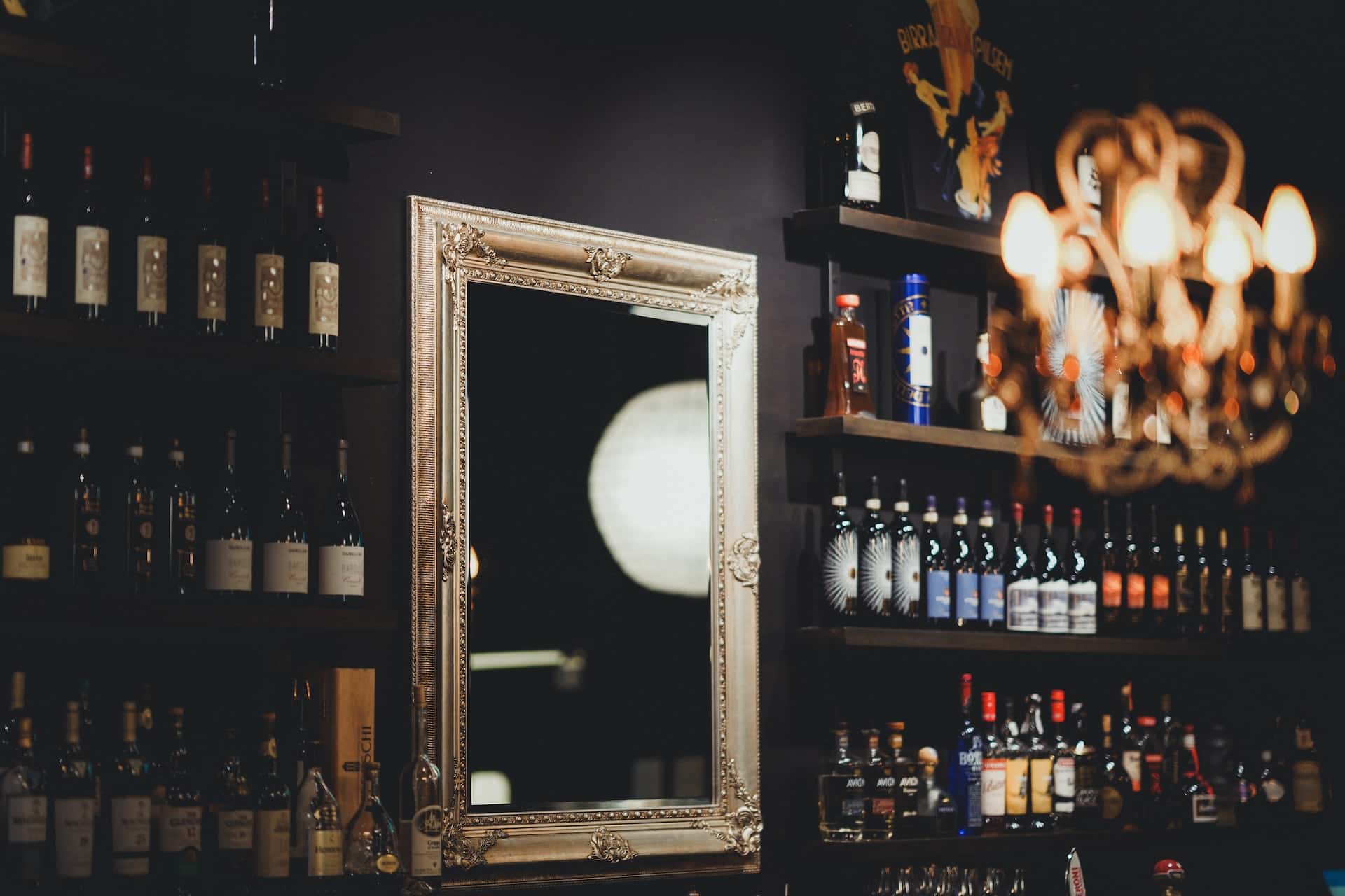 wine wall to create a luxurious setting