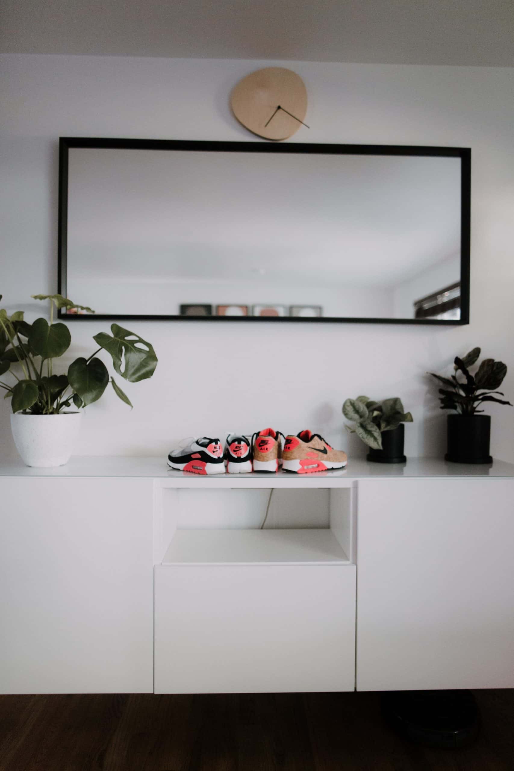 wooden shoe stand design