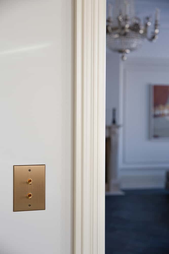metallic toggle designer