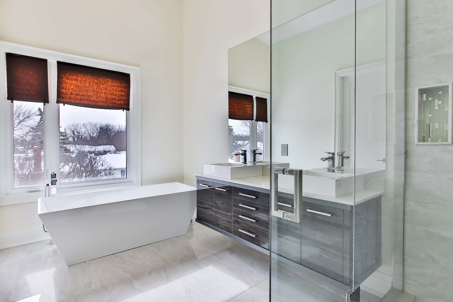 open concept bathroom