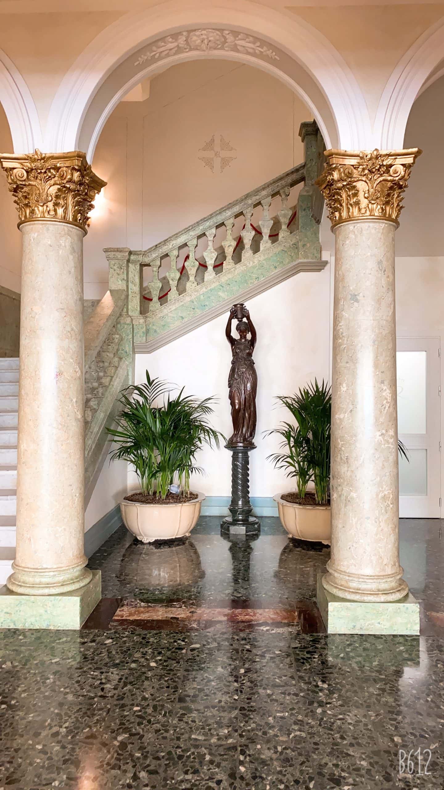 solid pillars with arch