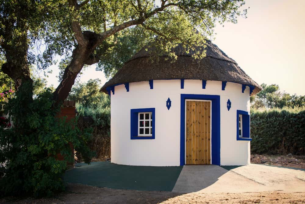 circular house front design