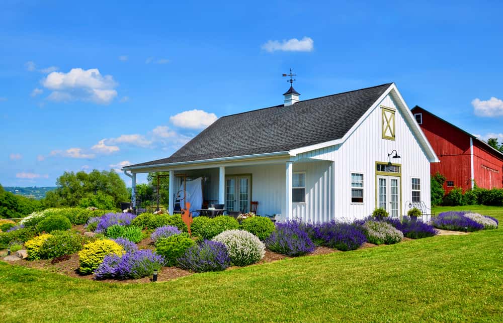 simple farmhouse design