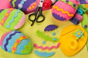 DIY colourful easter eggs
