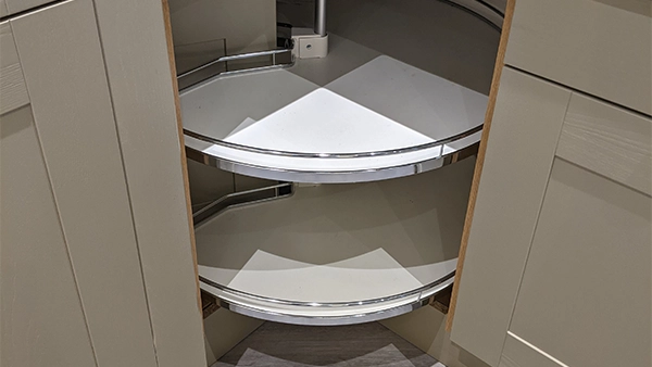 Kitchen corner cabinet