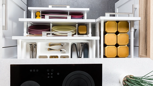 Organized kitchen drawer