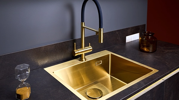 Square golden brass sink