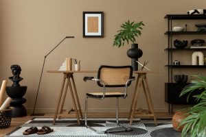 Office table direction as per vastu with calm home workspace