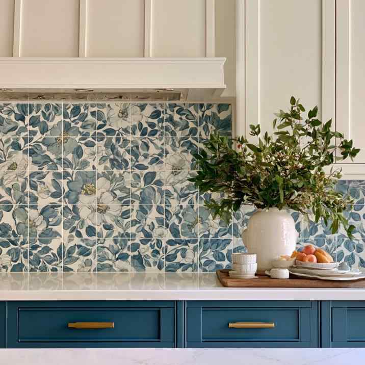 Blue floral pattern kitchen wall tiles design