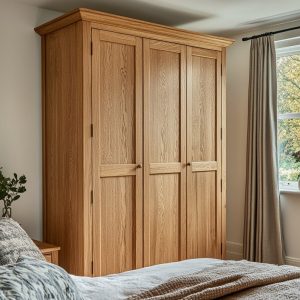 Classic wooden wardrobe door design ideas with elegant panel door style 