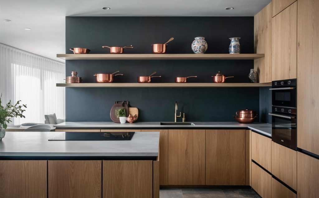 Modern wooden kitchen shelf rack with floating shelves and copper cookware display